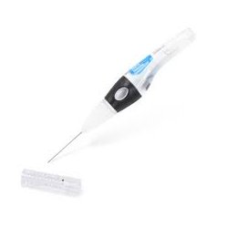 Pen med symaskineolie med  tynd p�f�rings spids
