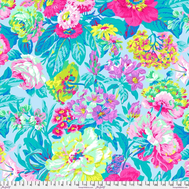 Voluptuous - Pastel