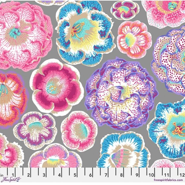 Helen Pastel by Kaffe Fassett